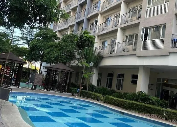 Two Bedrooms With Balcony * Manila