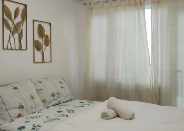 Two Bedrooms With Balcony * Manila